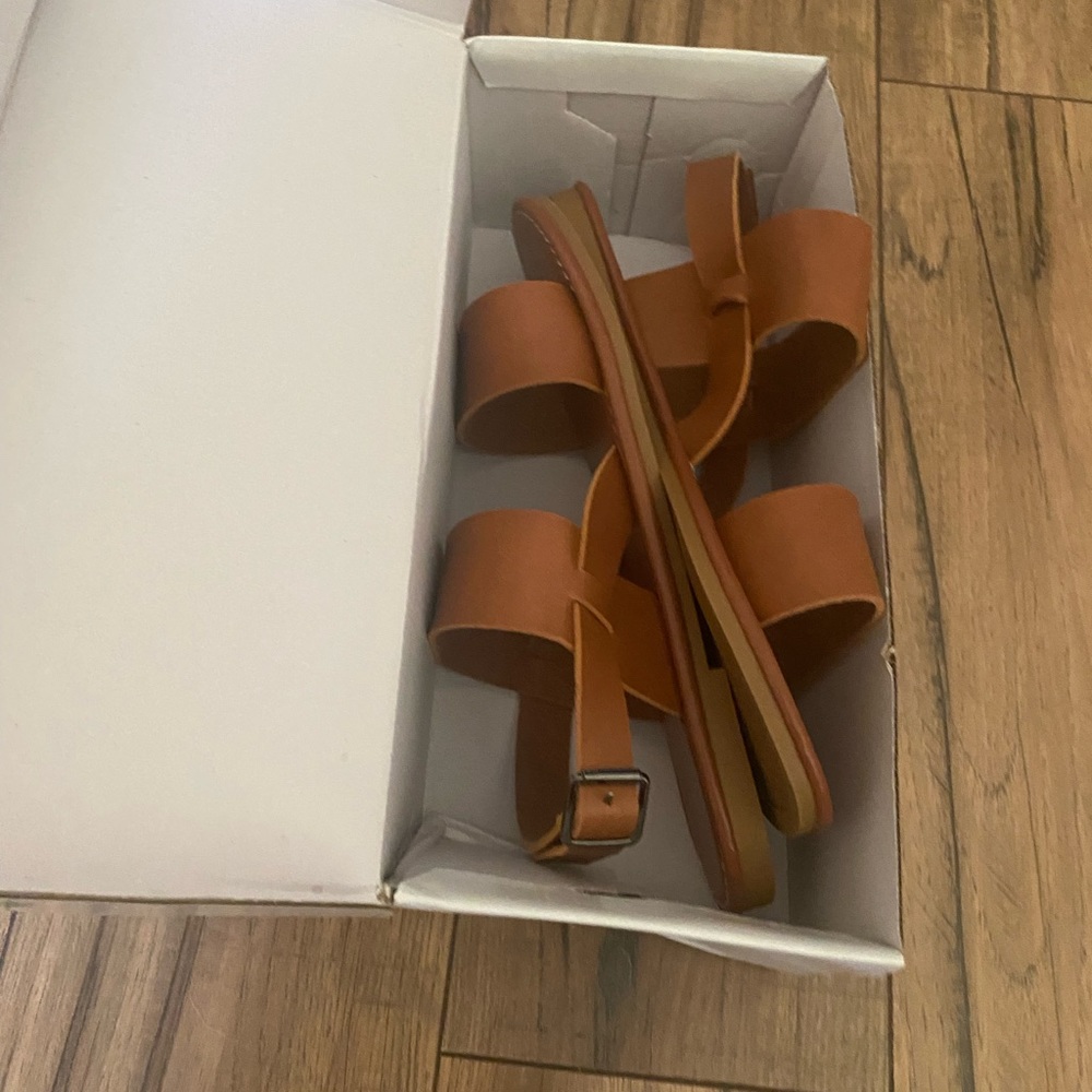 Shein sandals - Picture 2 of 6